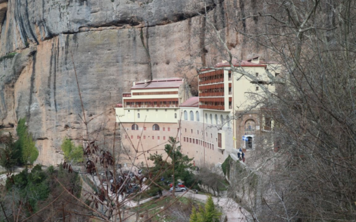 18.02.2018 – Patras – höhle der Seen – Kloster Mega Spiläon