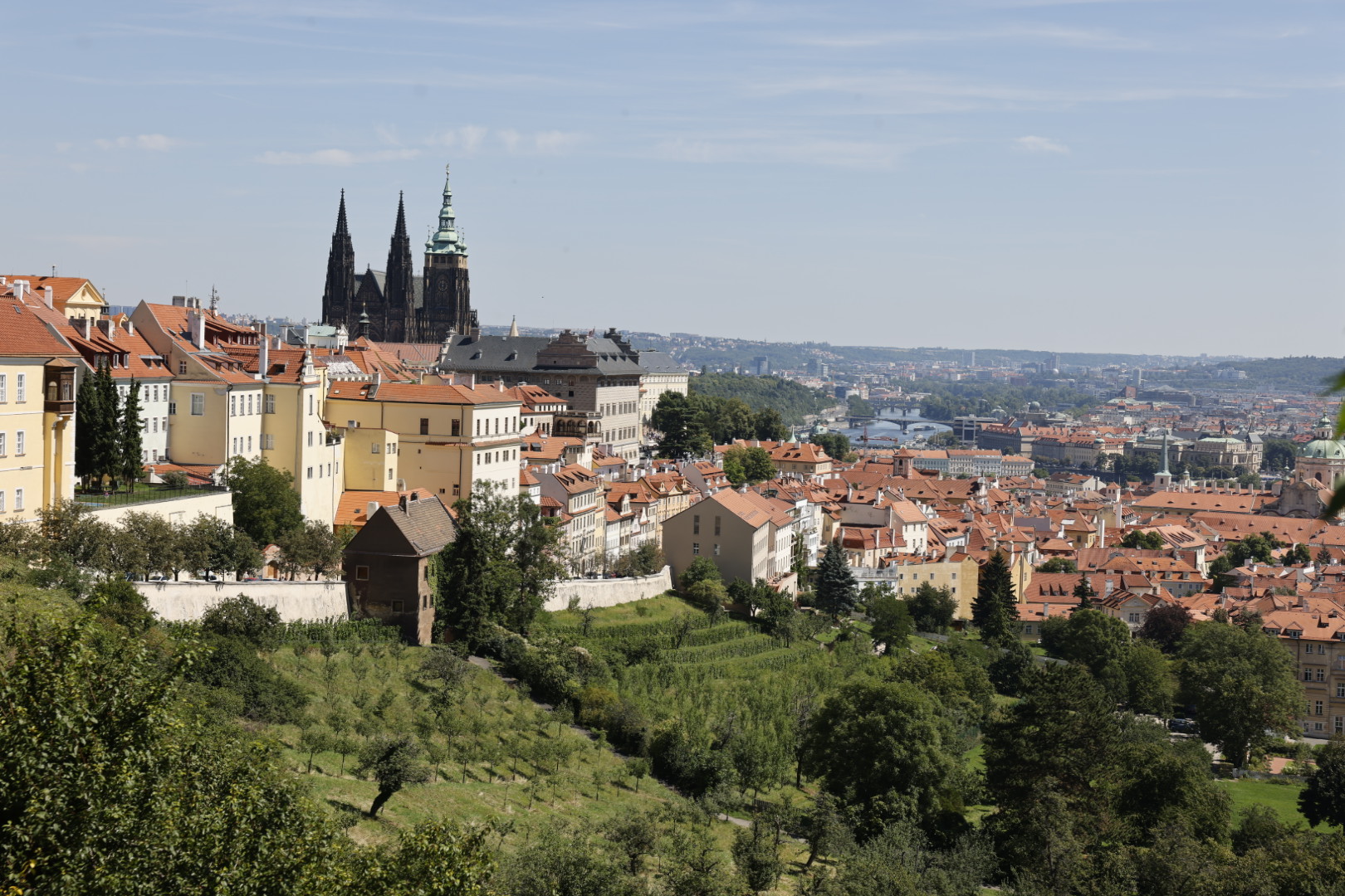 12.08.2023 – Prag Kleinseite – Kloster Strahov – Prager Burg – Altstadt